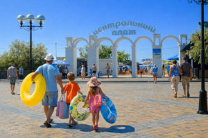 Центральная набережная Анапы и парк 30-летия Победы
